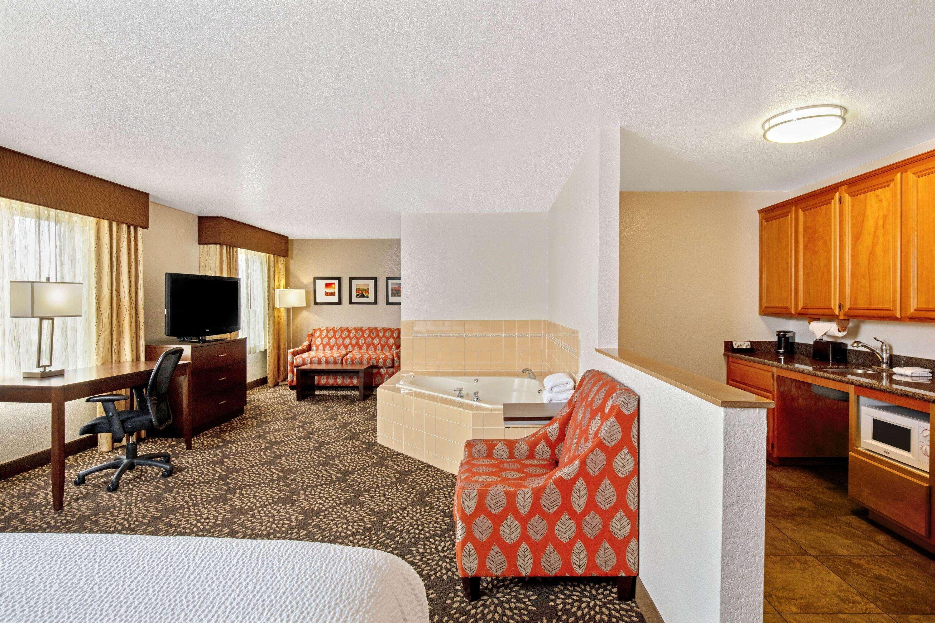 La Quinta By Wyndham Las Vegas Redrock/Summerlin Exterior foto