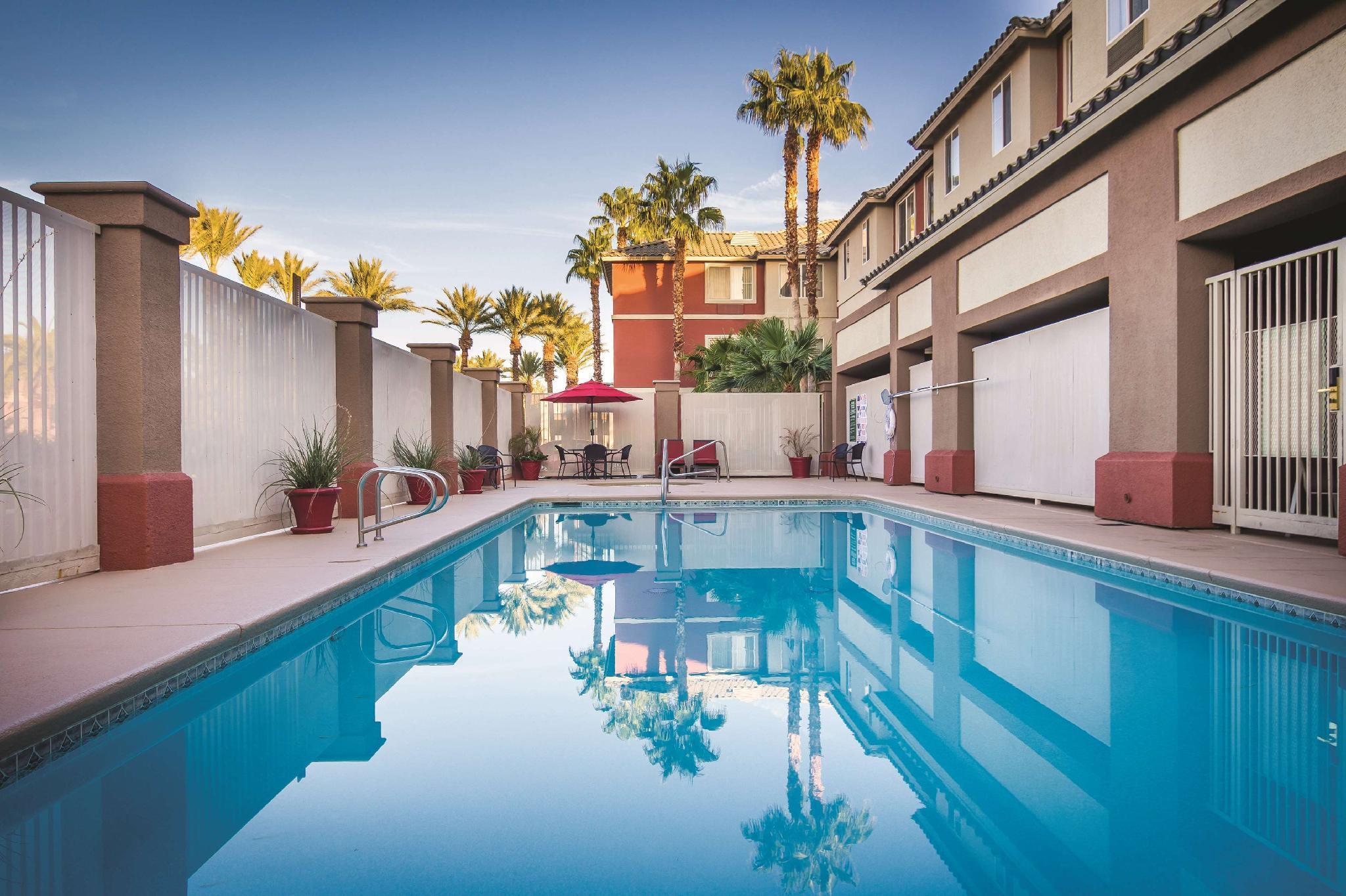 La Quinta By Wyndham Las Vegas Redrock/Summerlin Exterior foto