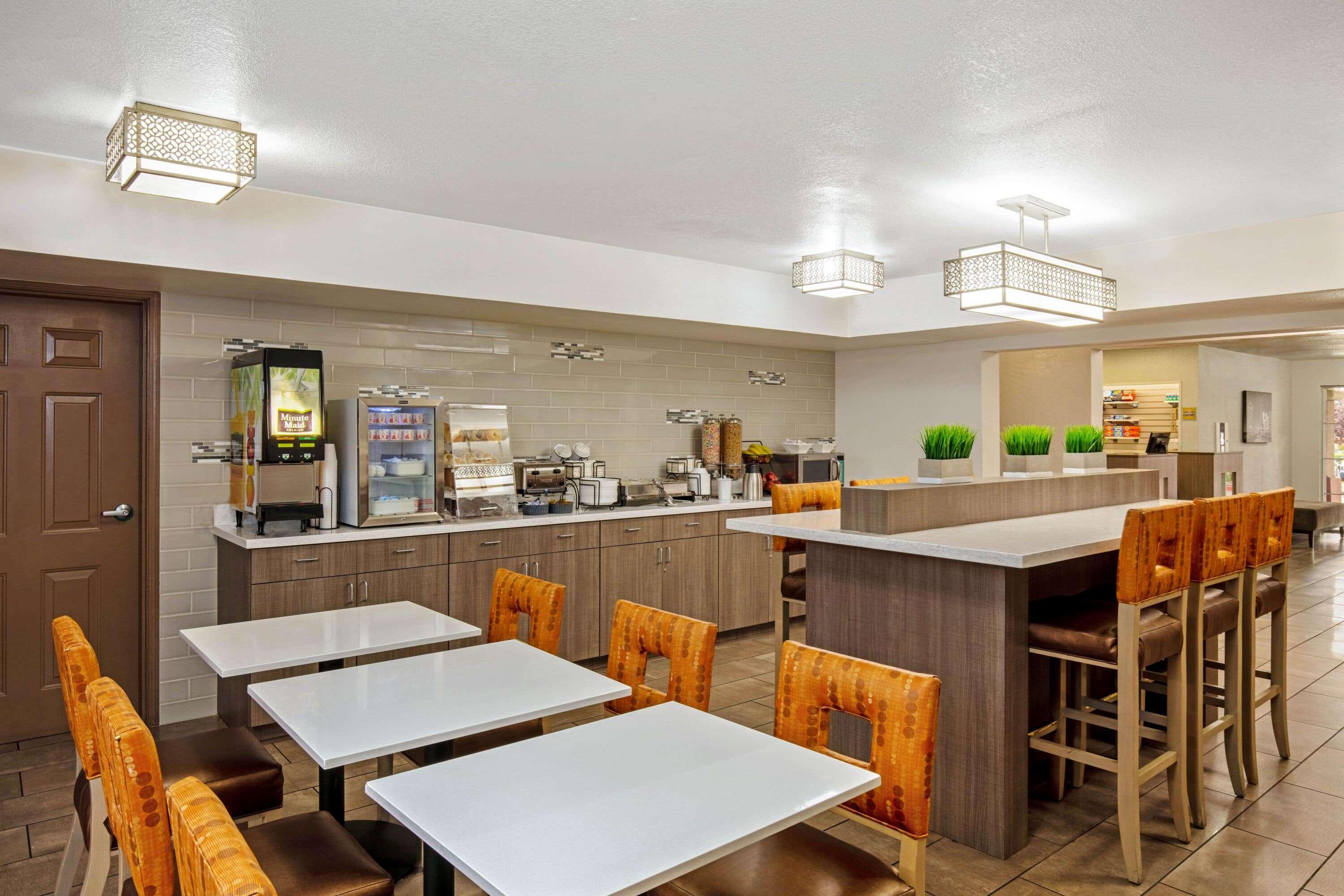 La Quinta By Wyndham Las Vegas Redrock/Summerlin Exterior foto
