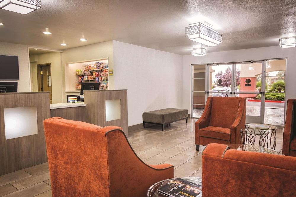 La Quinta By Wyndham Las Vegas Redrock/Summerlin Exterior foto